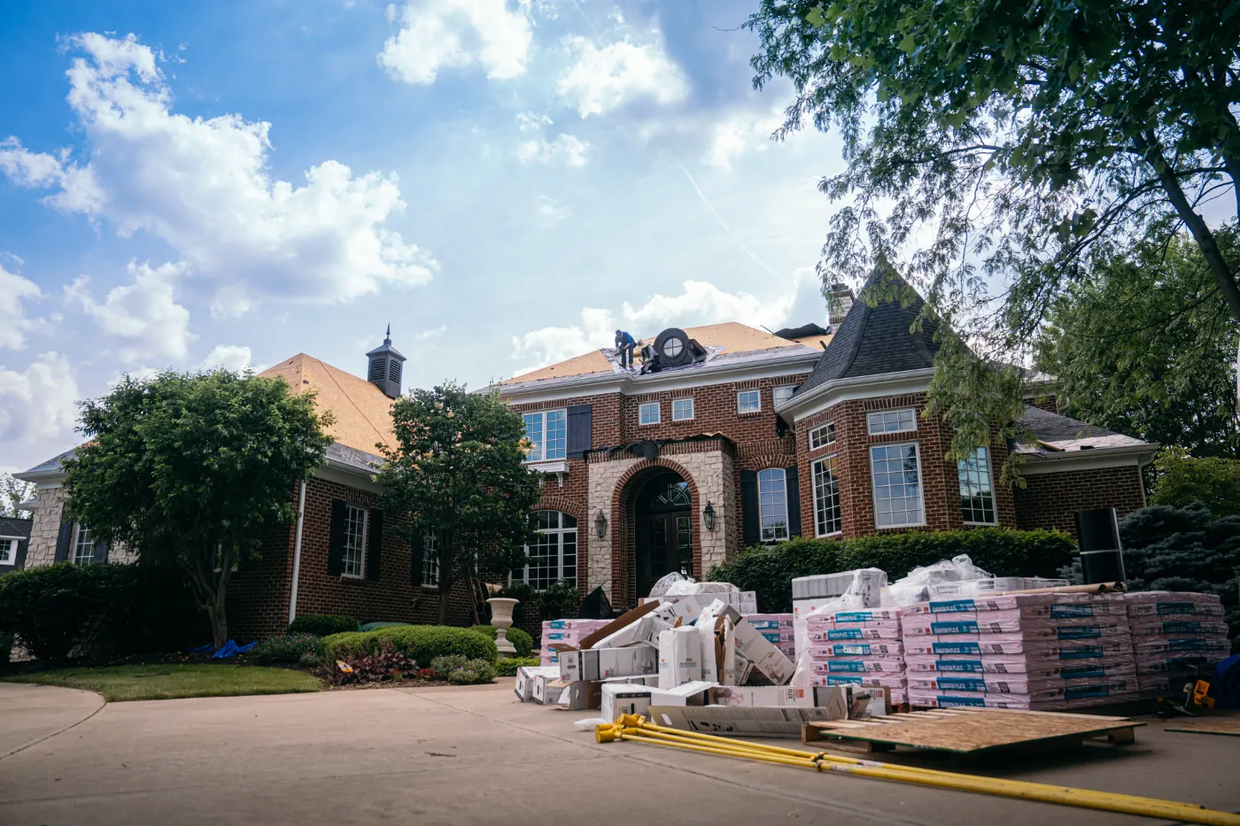 Commercial roof inspection documented in Boswell